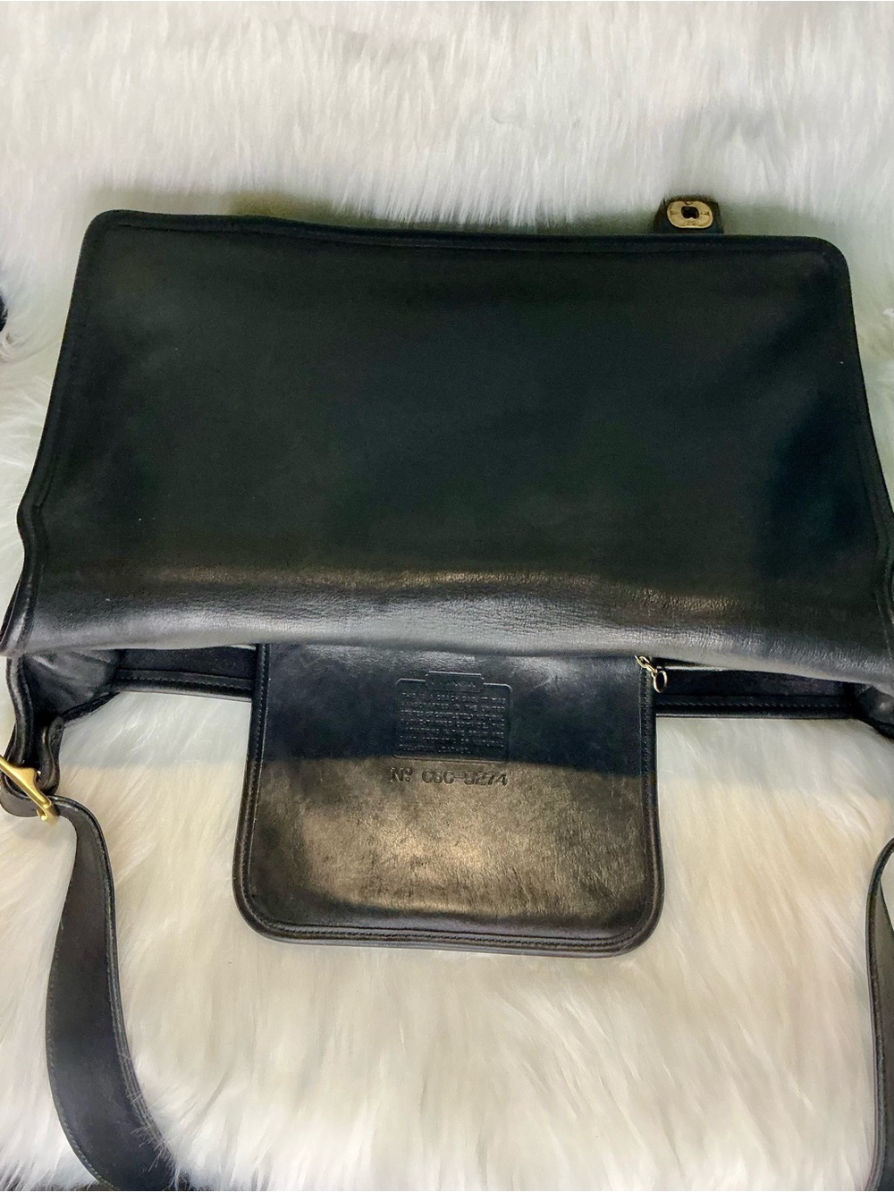 Black VTG Coach Leather Men's Messenger Bag - Classic Professional Carry - Picture 6 of 6